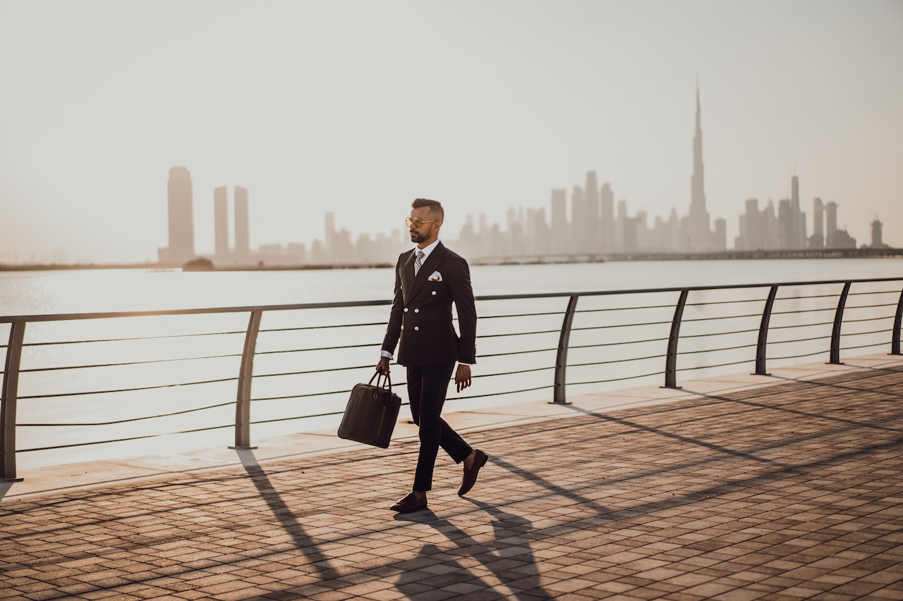 Old Money Fashion - What is it and why is it blowing up?